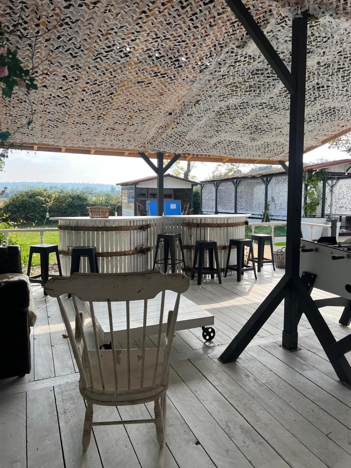 Le Manoir De La Baronnie Villa Norrey-en-Auge Bagian luar foto